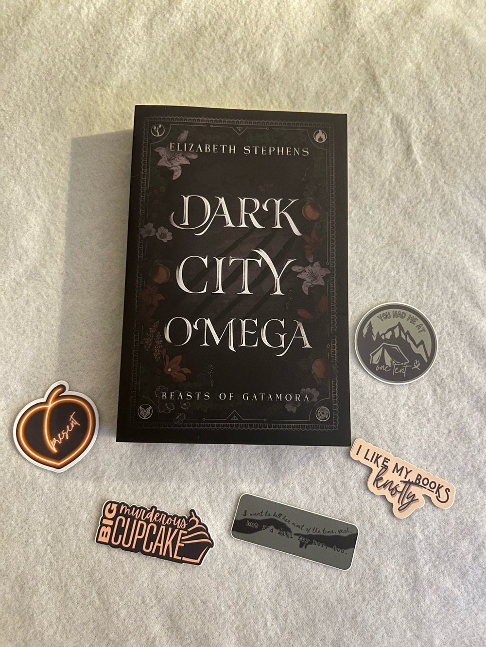 Dark City Omega by Elizabeth Stephens - Probably Smut Edition